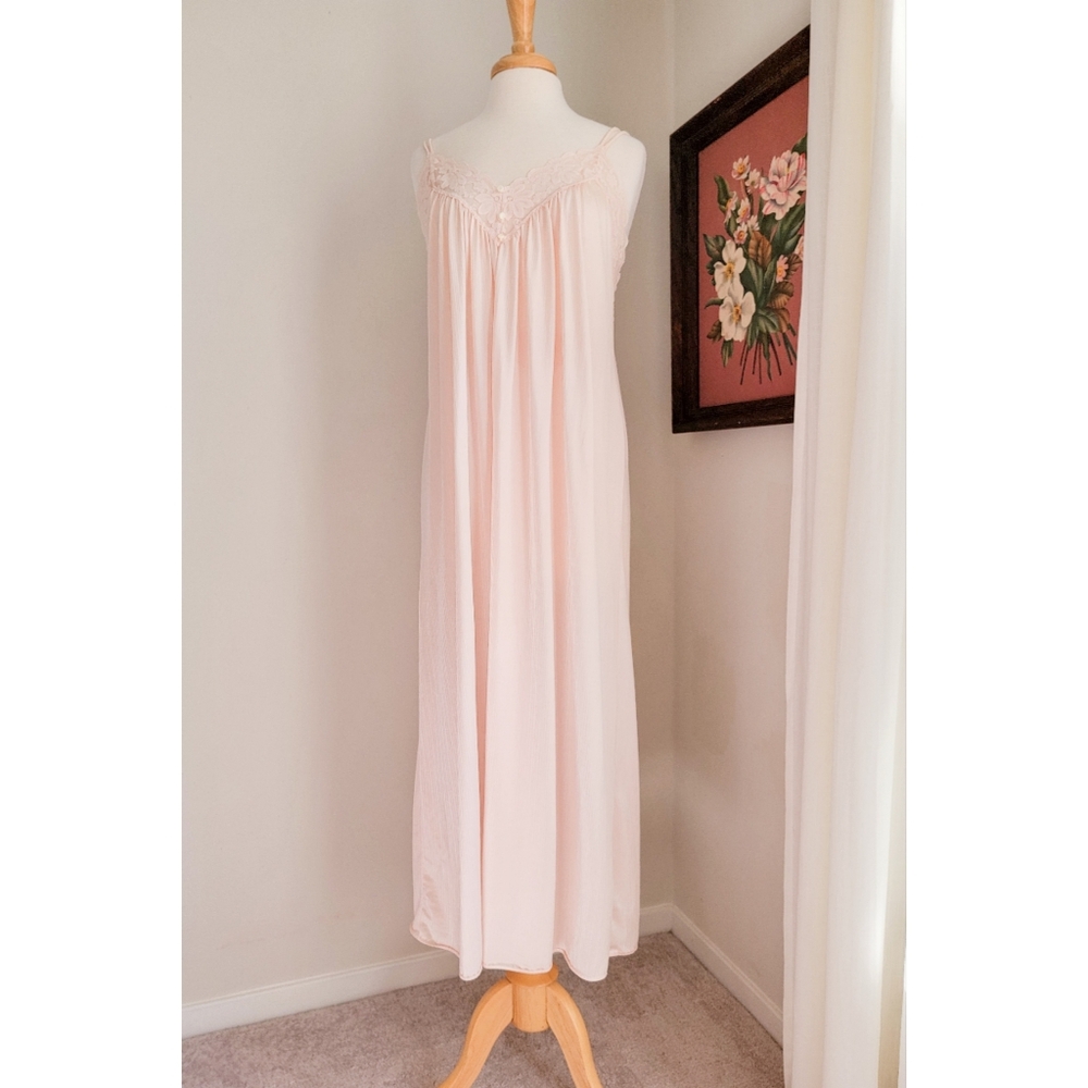 70s Pale Pink Floral Lace V Neck Split Strap Vintage Neutral Maxi Nightgown - Picture 14 of 16